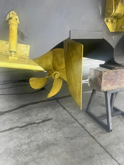 Princess Rose III Yacht Photos Pics Bottom Job