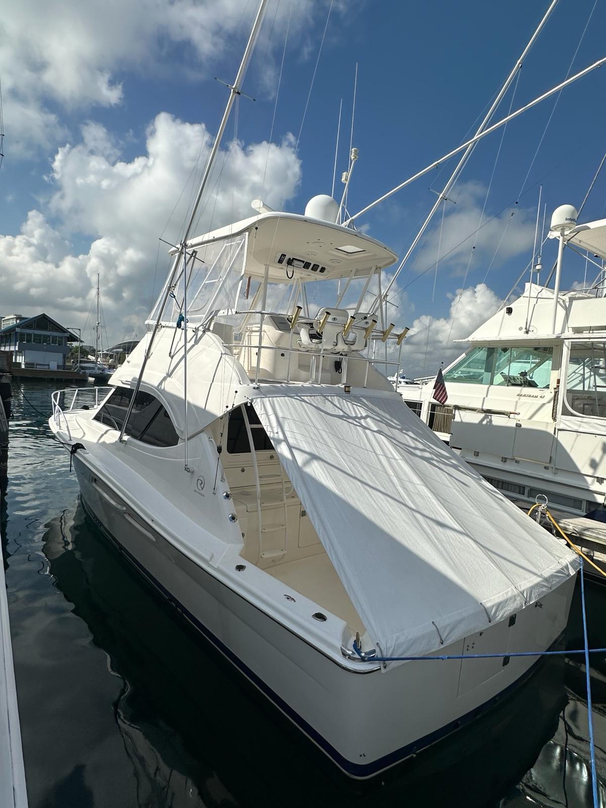 2003 Riviera 40 Convertible Flybridge for sale - YachtWorld