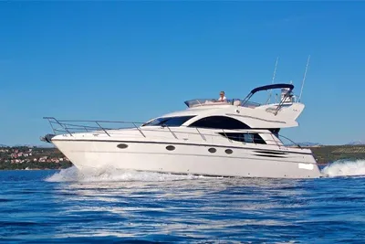 2006 Fairline Phantom 50