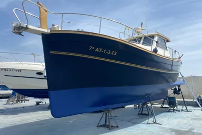 2004 Menorquin Yacht 110