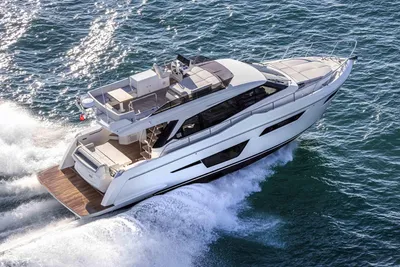 2021 Ferretti Yachts 500