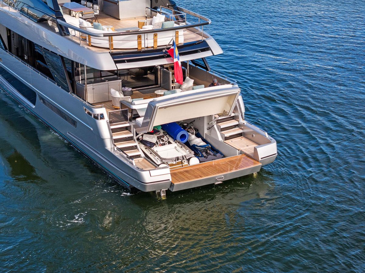 2024 Riva 102 