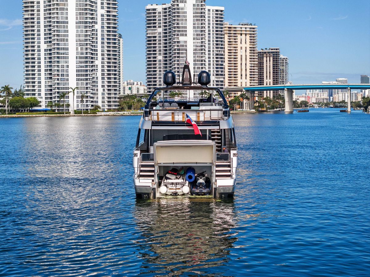 2024 Riva 102 