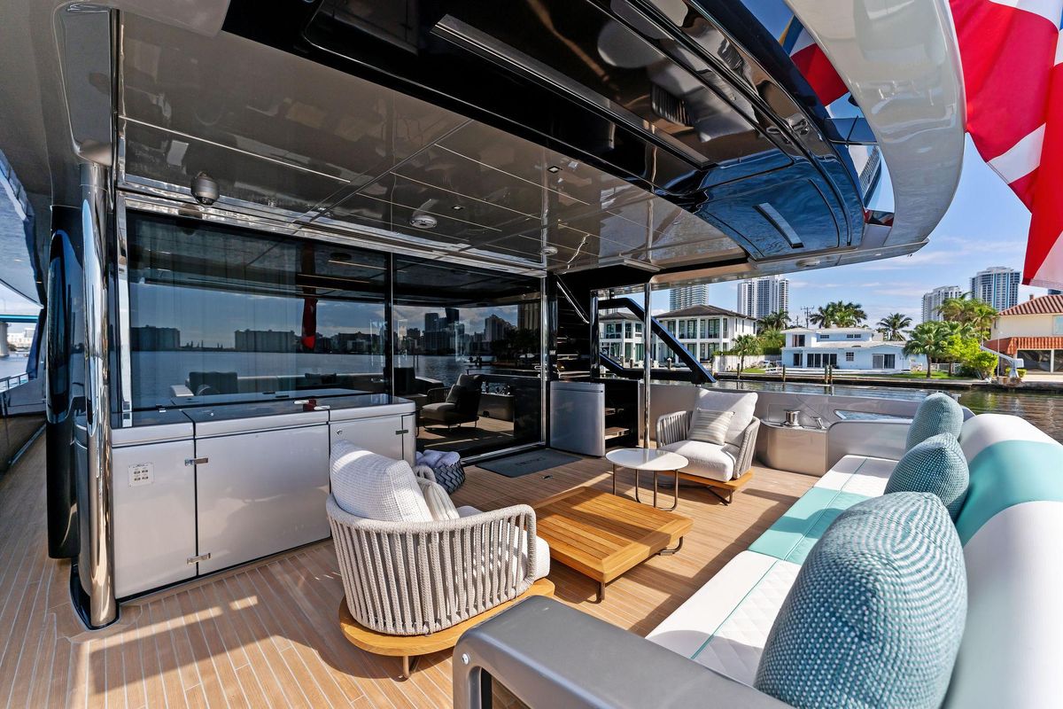 2024 Riva 102 
