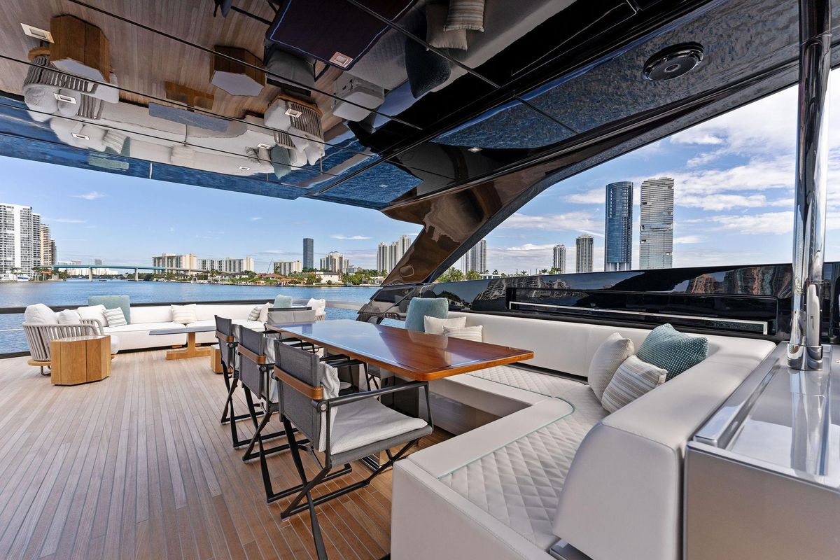 2024 Riva 102 