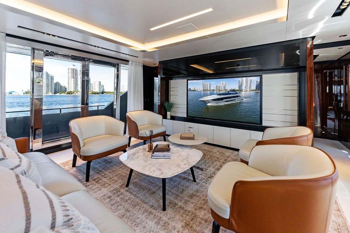 2024 Riva 102 