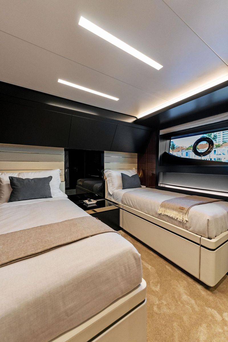 2024 Riva 102 
