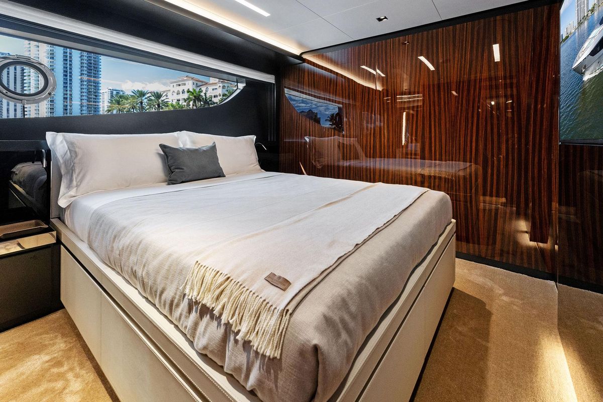 2024 Riva 102 