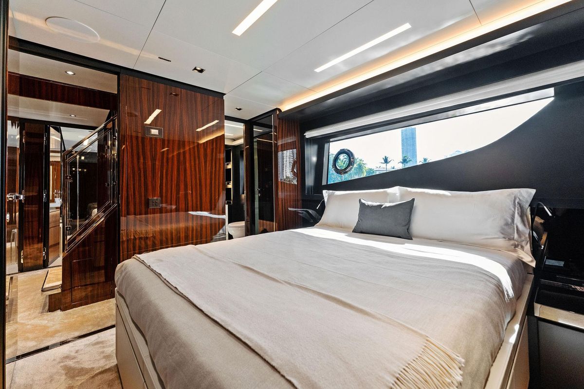2024 Riva 102 