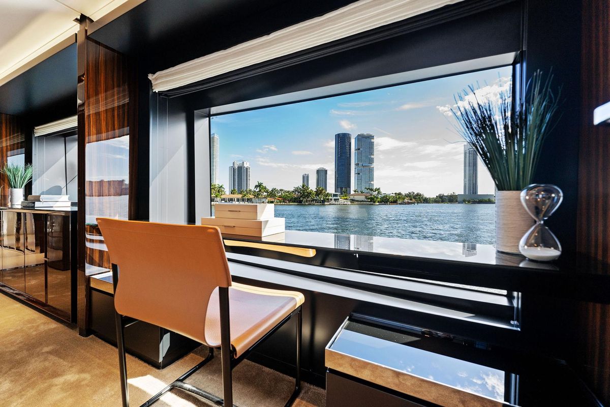 2024 Riva 102 