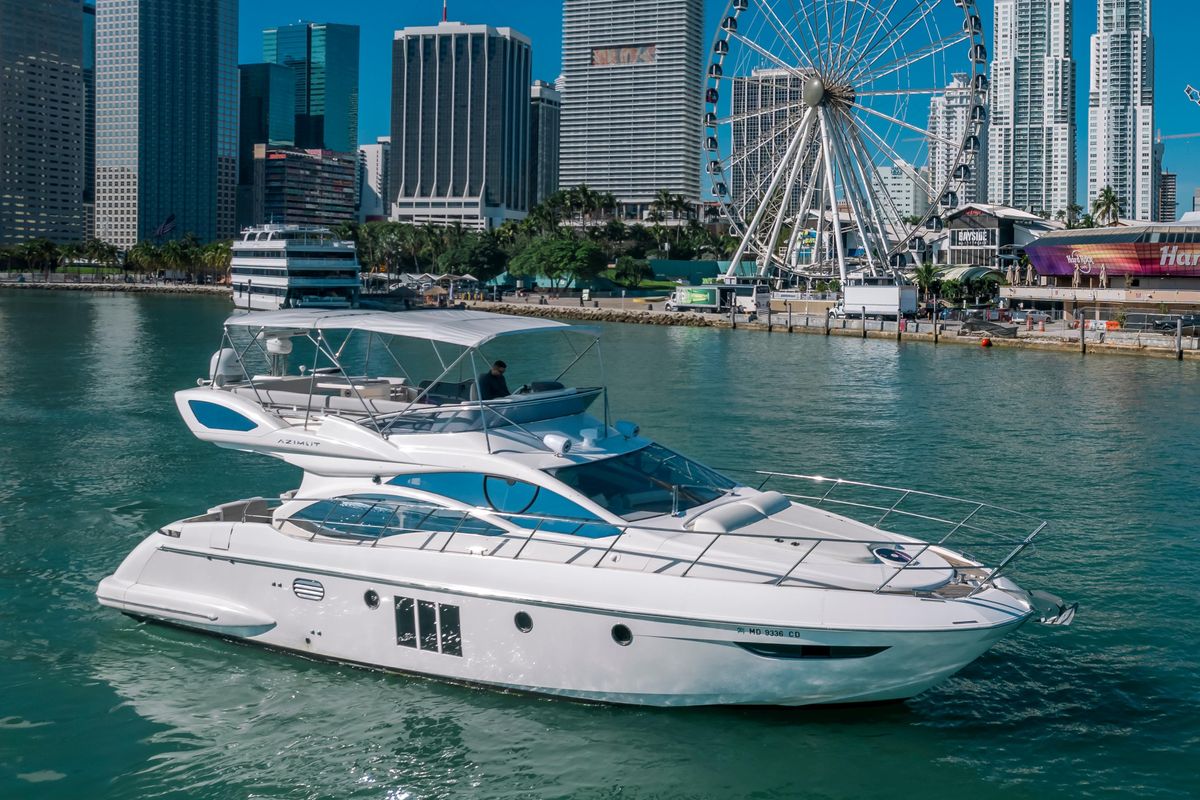 2012 Azimut 48 