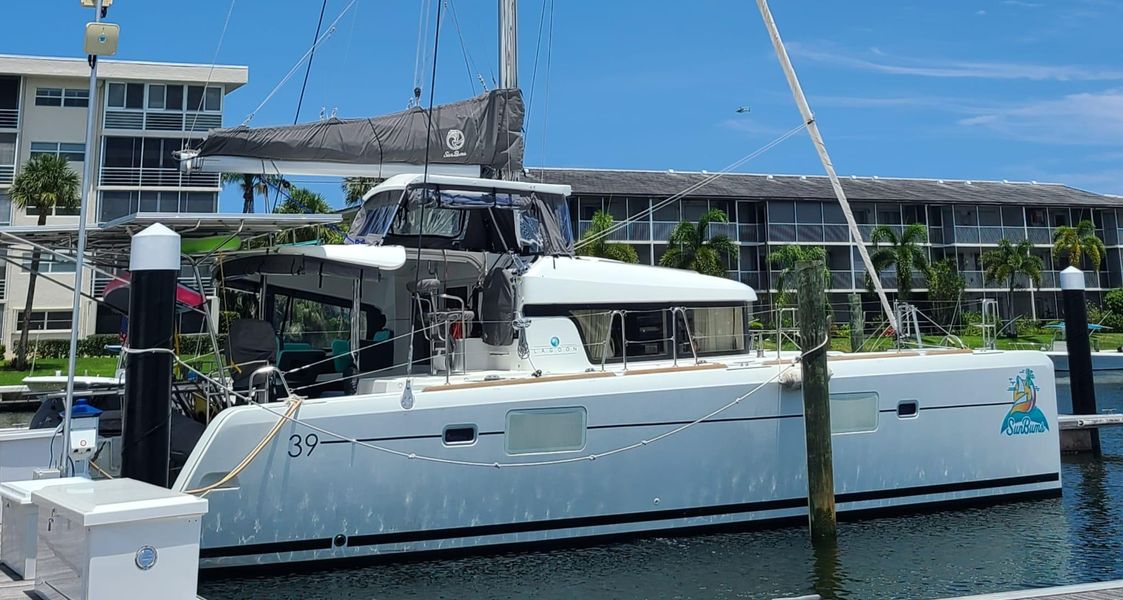 2017 Lagoon Lagoon 39