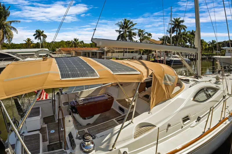 Atlantica Yacht Photos Pics 