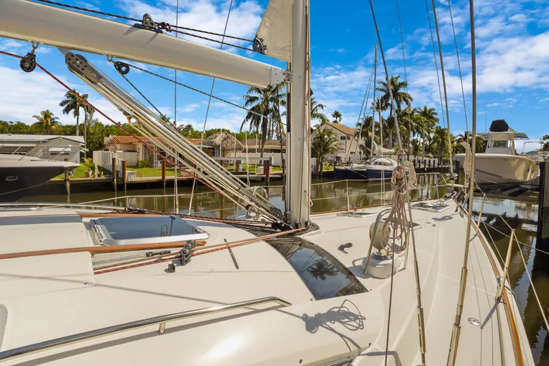 Atlantica Yacht Photos Pics 