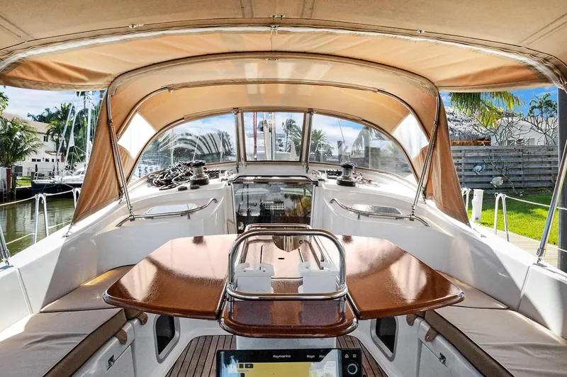 Atlantica Yacht Photos Pics 