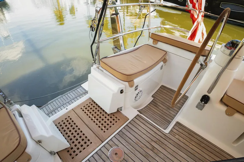 Atlantica Yacht Photos Pics 