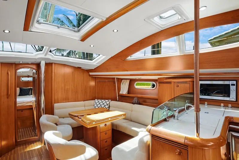 Atlantica Yacht Photos Pics 