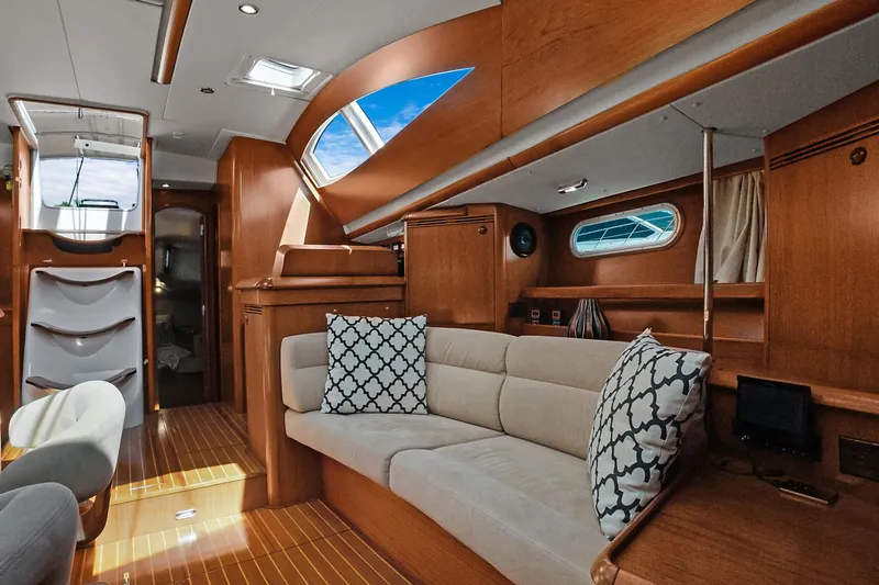 Atlantica Yacht Photos Pics 