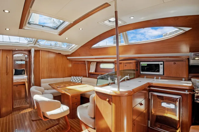 Atlantica Yacht Photos Pics 