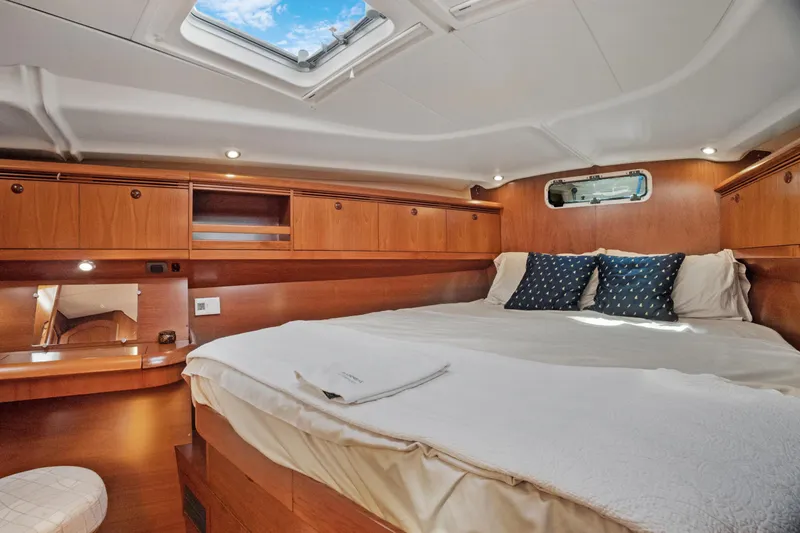 Atlantica Yacht Photos Pics 