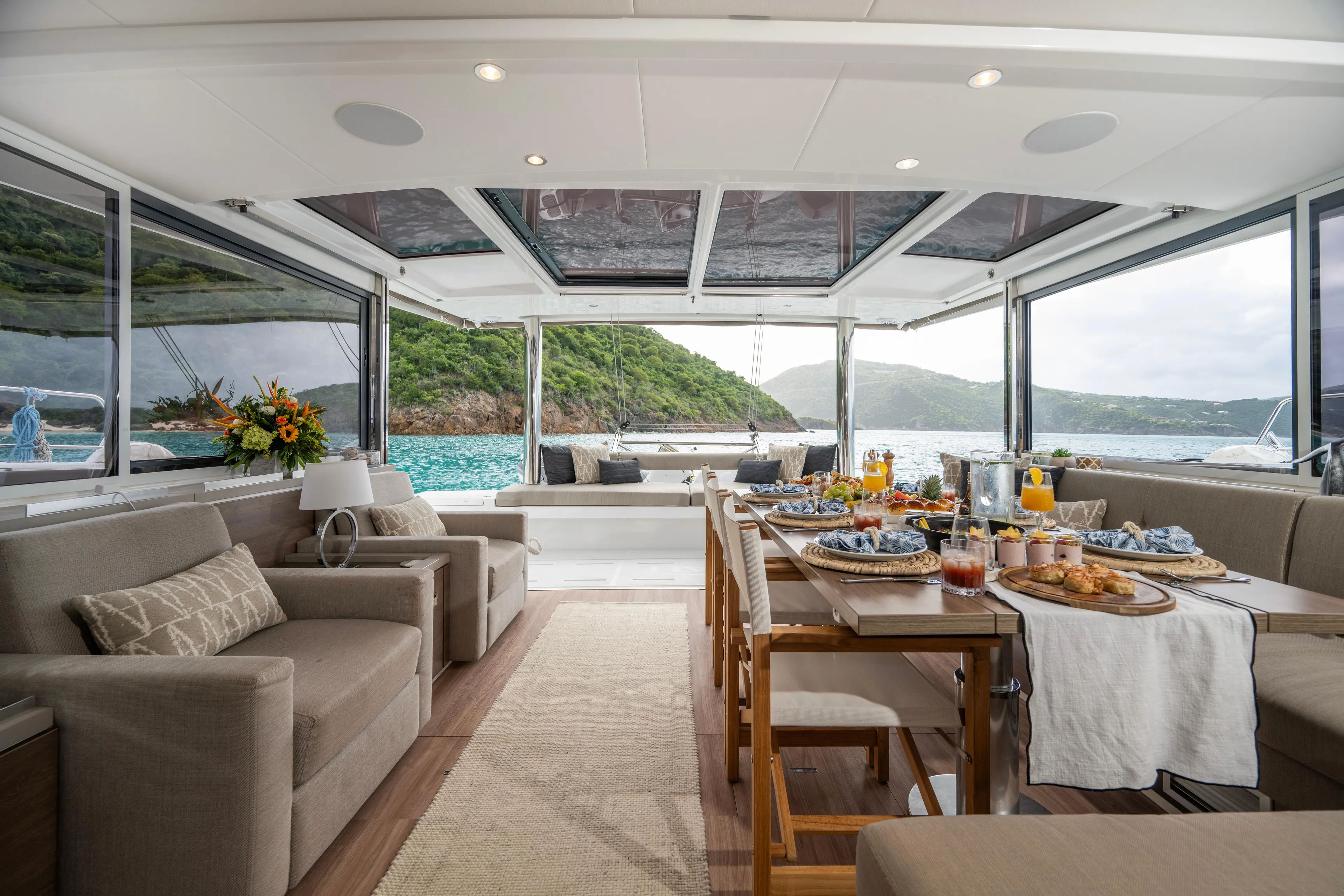 Windward Yacht Photos Pics Salon