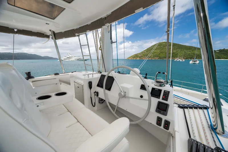 Windward Yacht Photos Pics Helm