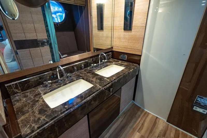 Vitamin Sea Yacht Photos Pics 