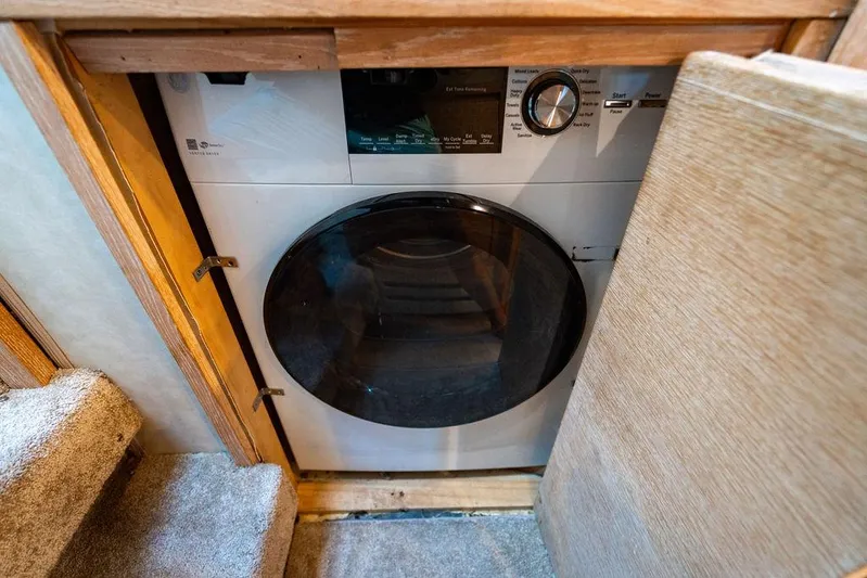 Vitamin Sea Yacht Photos Pics 