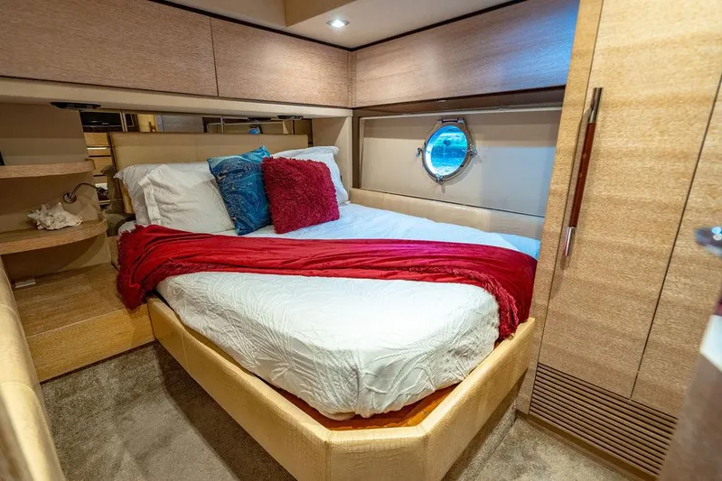 Vitamin Sea Yacht Photos Pics 