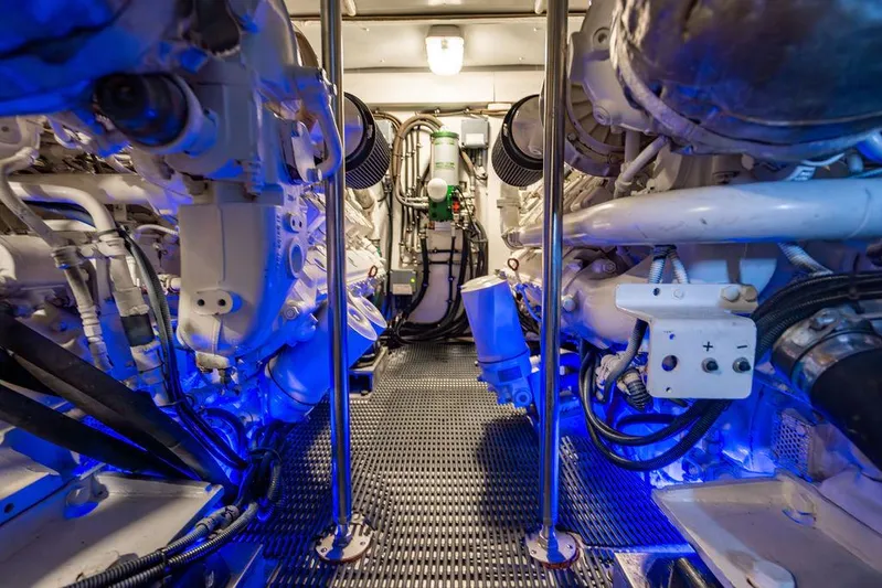 Vitamin Sea Yacht Photos Pics 