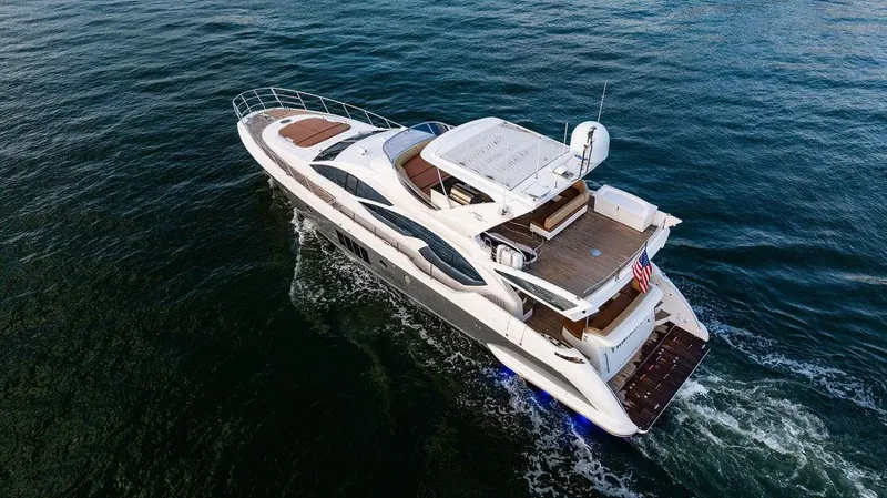 Vitamin Sea Yacht Photos Pics 