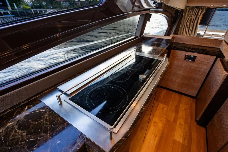 Vitamin Sea Yacht Photos Pics 