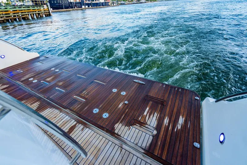 Vitamin Sea Yacht Photos Pics 