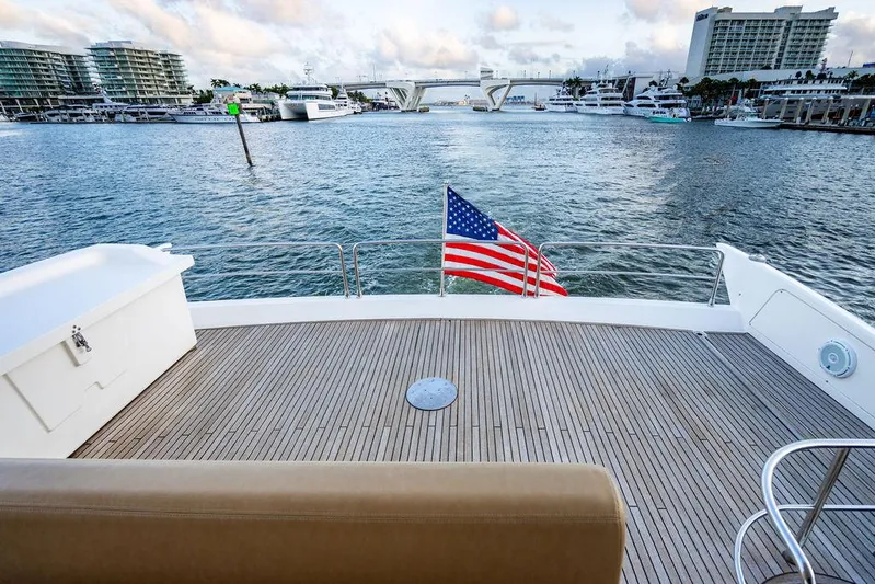 Vitamin Sea Yacht Photos Pics 