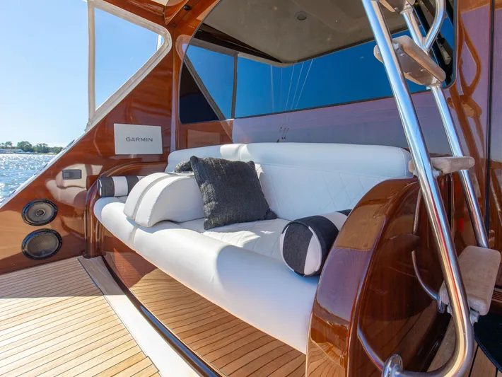 Team Harvey Yacht Photos Pics 