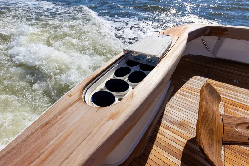 Team Harvey Yacht Photos Pics 