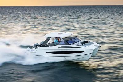 Aquila 32 Sport