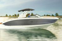 2023 Sea Ray Sundeck 290 Outboard