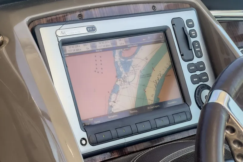 Cruel Summer Yacht Photos Pics 2012 Cruisers 380 Express navigation system with Raymarine E90 display.