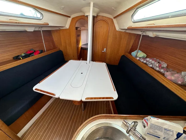 Time Shaver Yacht Photos Pics Large dinette