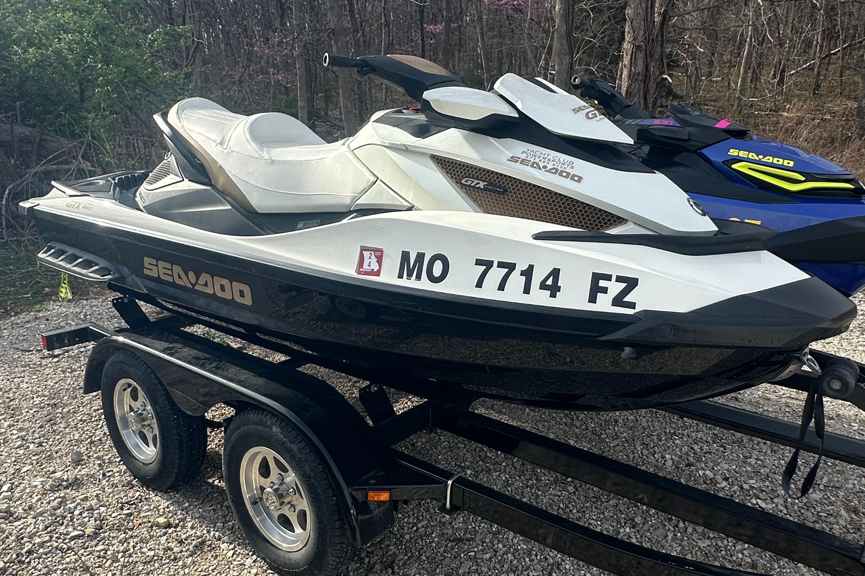 2019 Yamaha WaveRunner VX Cruiser HO Personal Watercraft for