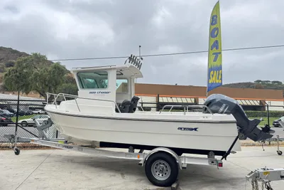 Arima Sea Chaser 19 Yellowtail Edition