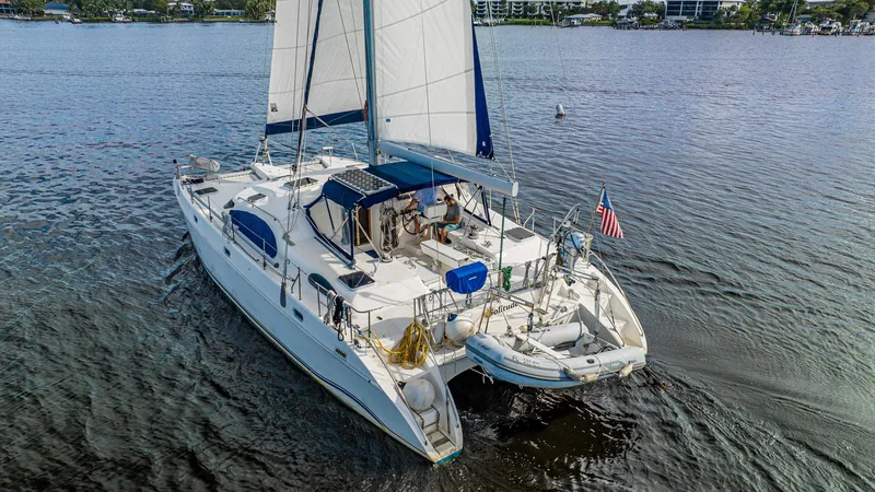 Solitude Yacht Photos Pics 