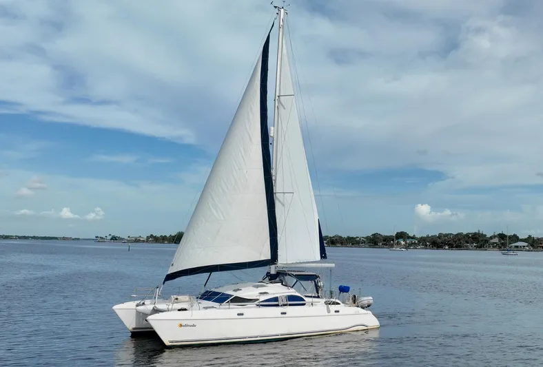 Solitude Yacht Photos Pics 