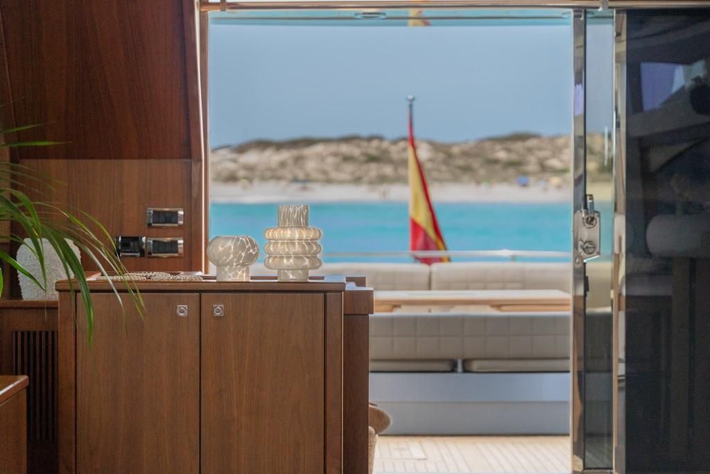 2008 Sunseeker 75 
