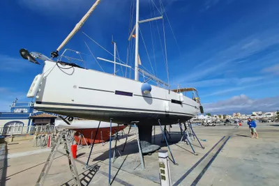 2015 Dufour 410 Grande Large