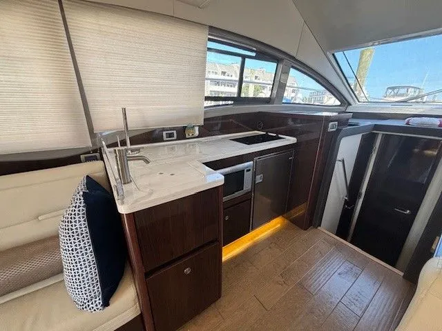 Top O' The Morning Yacht Photos Pics 