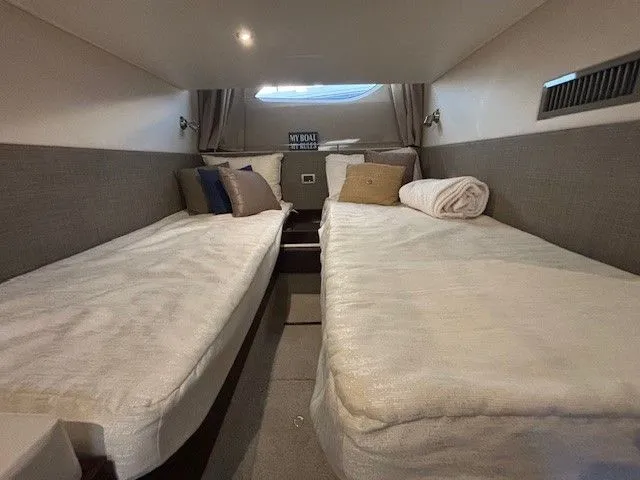 Top O' The Morning Yacht Photos Pics 