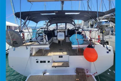 Bavaria C42
