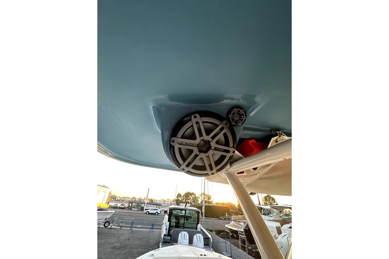 Killer B Yacht Photos Pics 2019 Grady-White Canyon 336 boat with JL Audio speaker system.